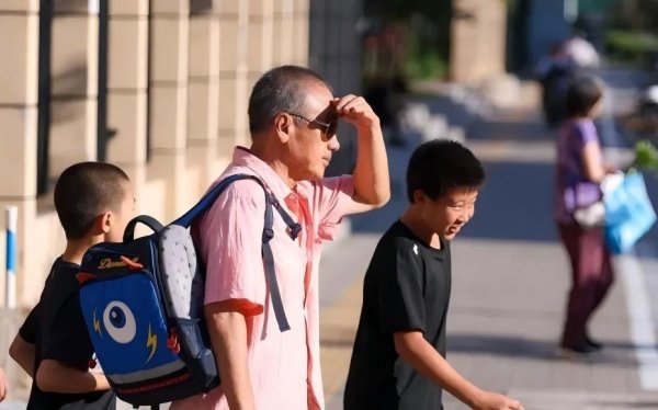 云谷策略 局地地表温度超70℃ 最近天气为啥这么热？_大皖新闻 | 安徽网