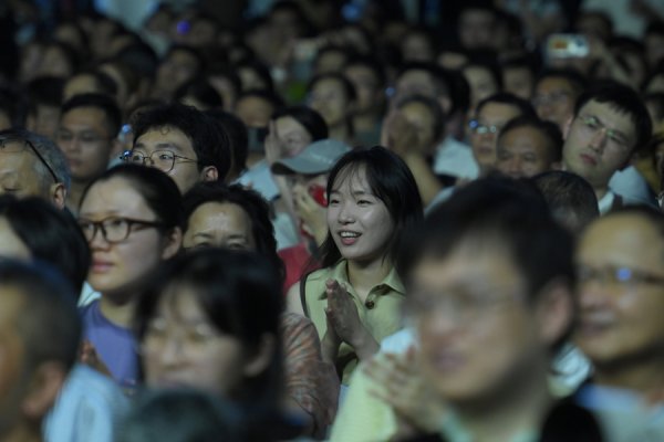 财盈策略 爵士乐声穿透高温，9天7场草坪音乐会点亮上海的夏夜